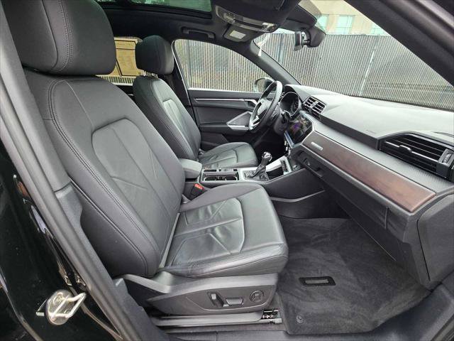 Certified 2023 Audi Q3 2.0T Premium w/ Convenience Package AWD/4WD image 11