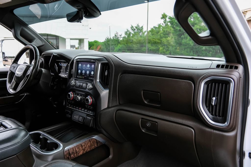 Used 2020 GMC Sierra 2500 Denali w/ Denali Ultimate Package AWD/4WD image 10