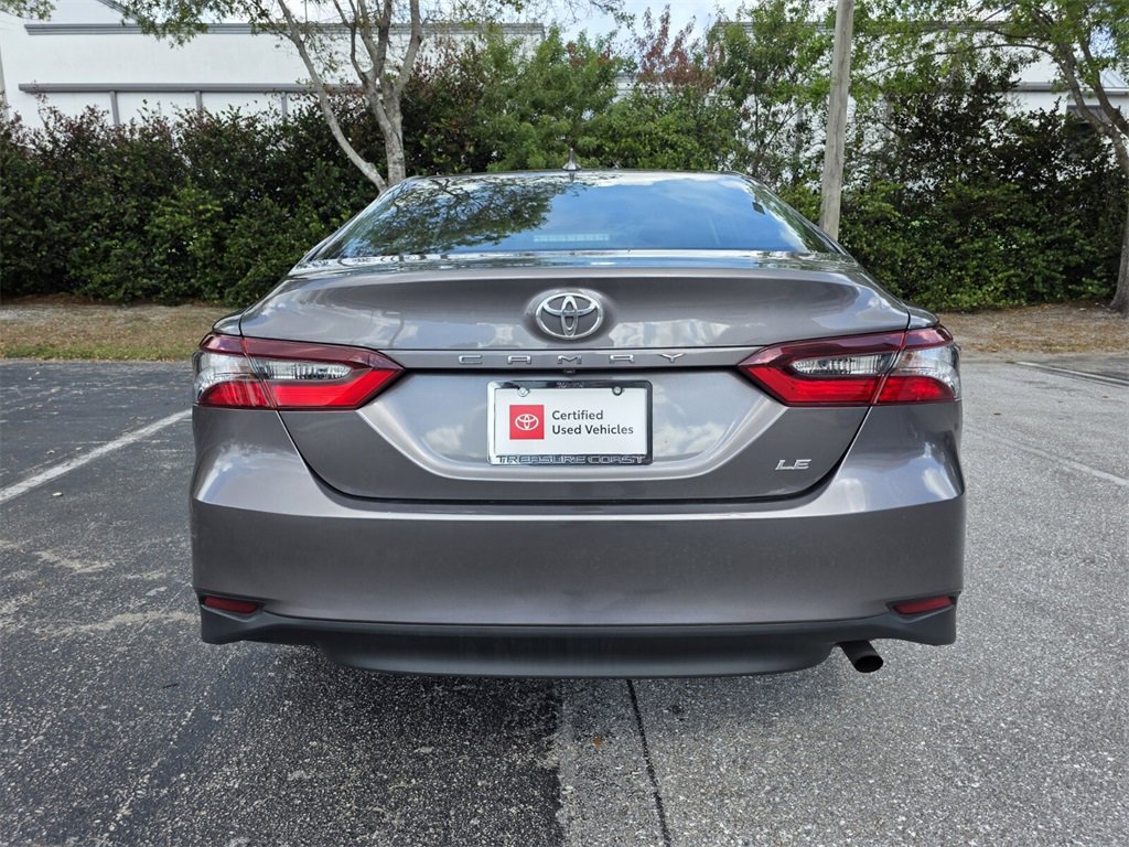 Used 2024 Toyota Camry LE image 10