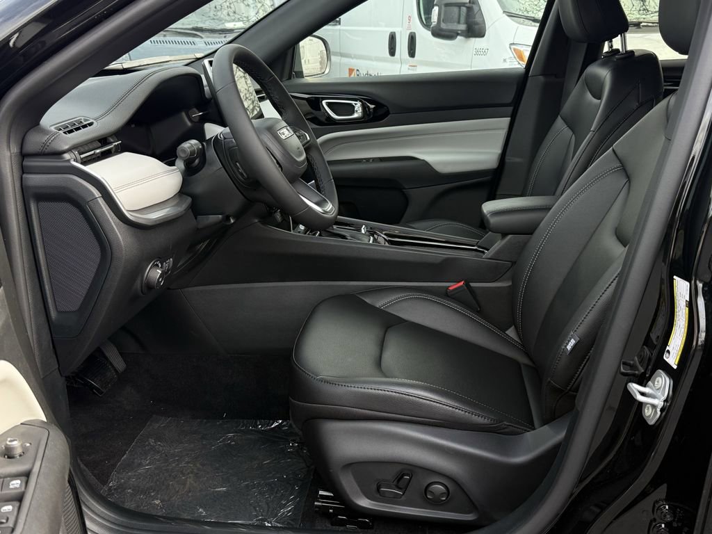 New 2026 Jeep Compass Limited w/ Sun, Sound & Navigation Group image 11