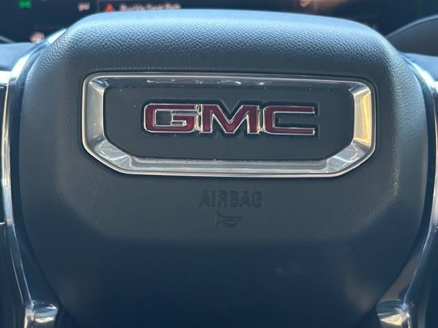 Used 2025 GMC Terrain Elevation w/ Black Edition AWD/4WD image 12
