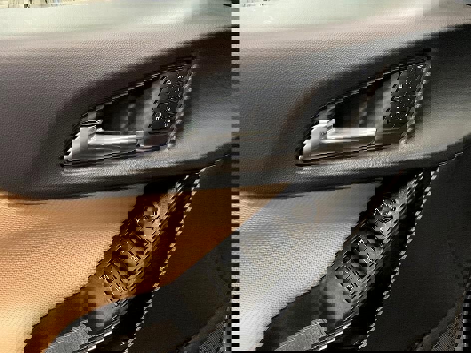 New 2026 Chevrolet Equinox ACTIV w/ Convenience Package III image 52