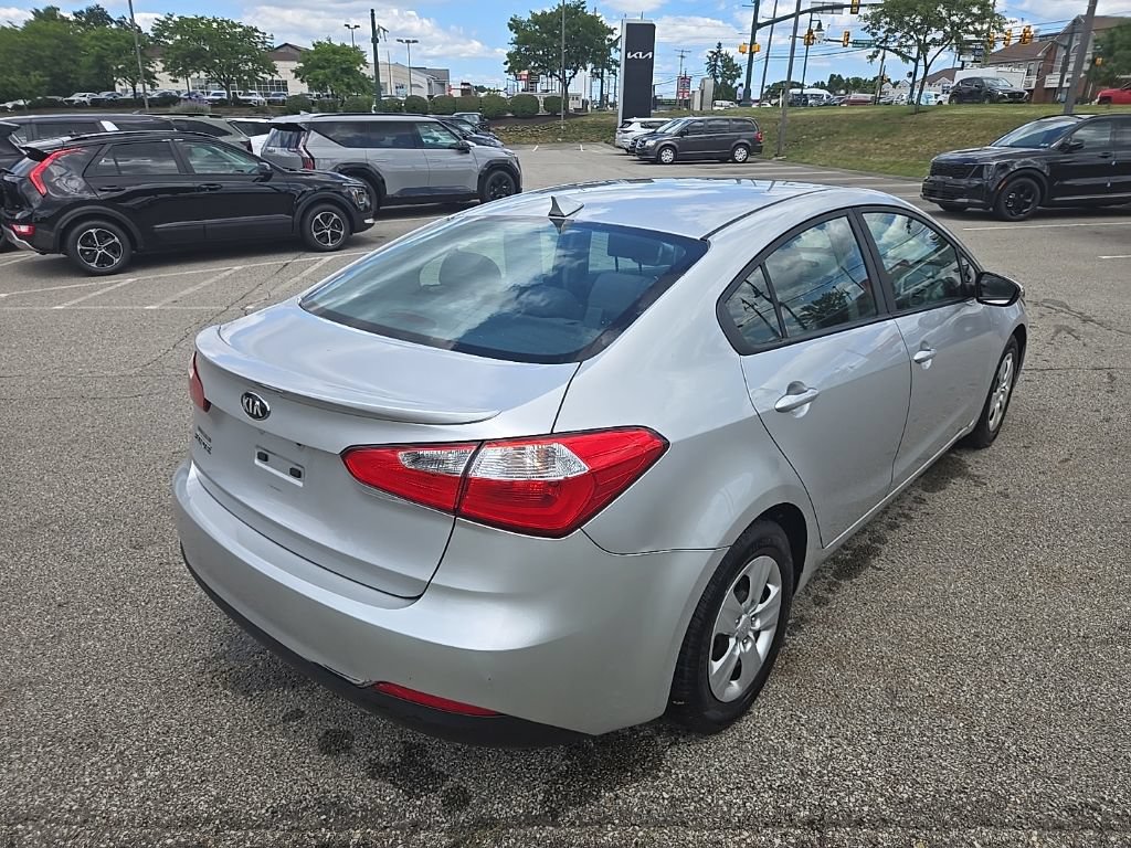 Used 2016 Kia Forte LX w/ LX Popular Package FWD image 3