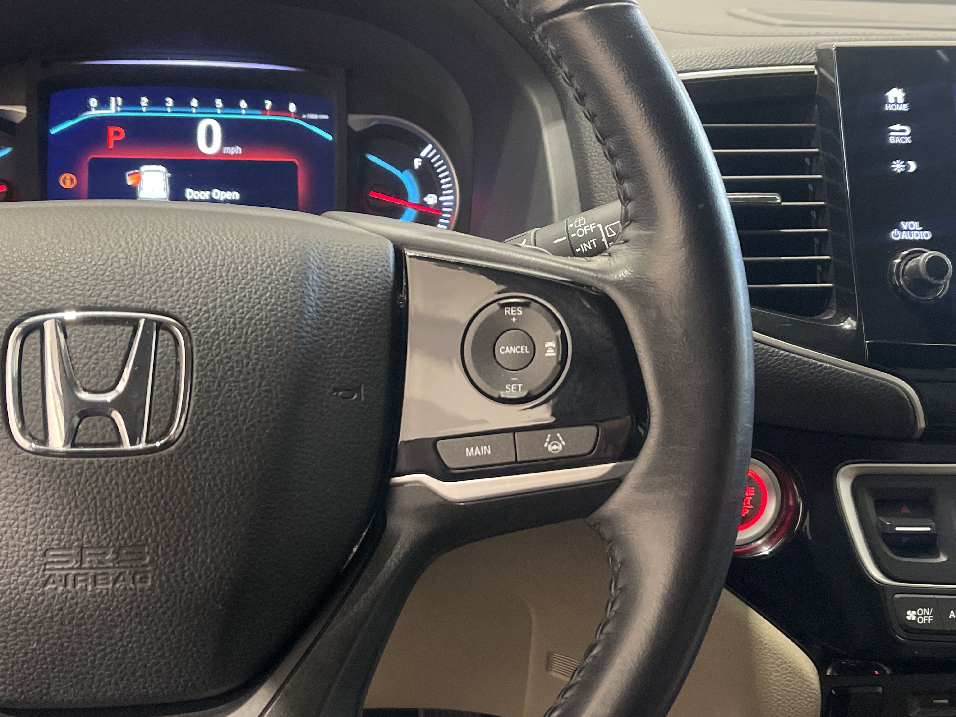 Certified 2019 Honda Pilot Touring image 19
