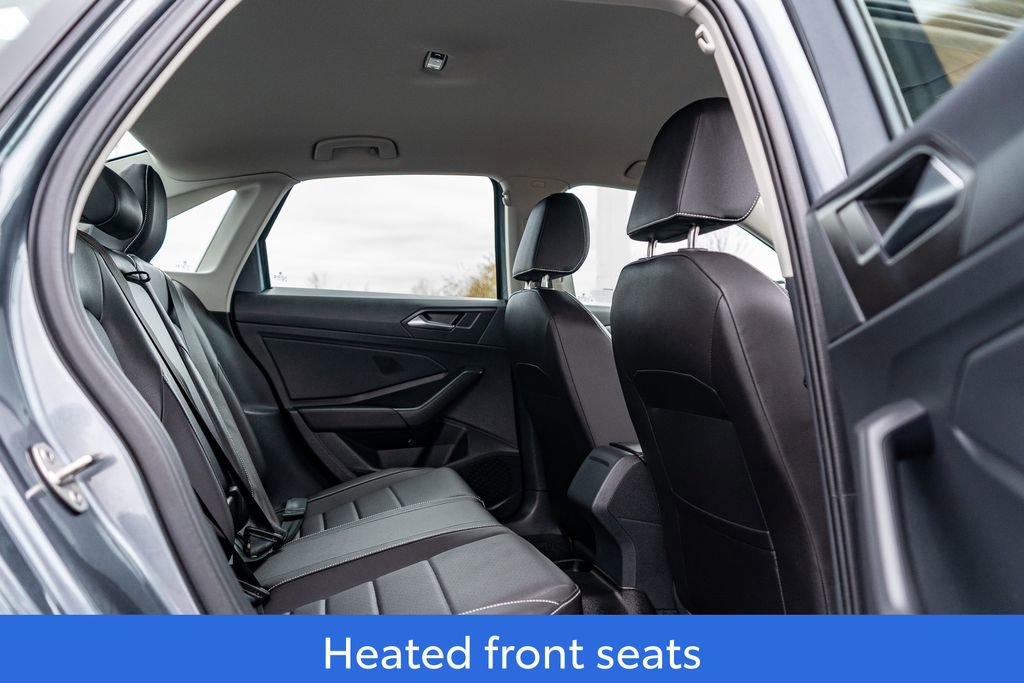 Used 2024 Volkswagen Jetta SE image 13