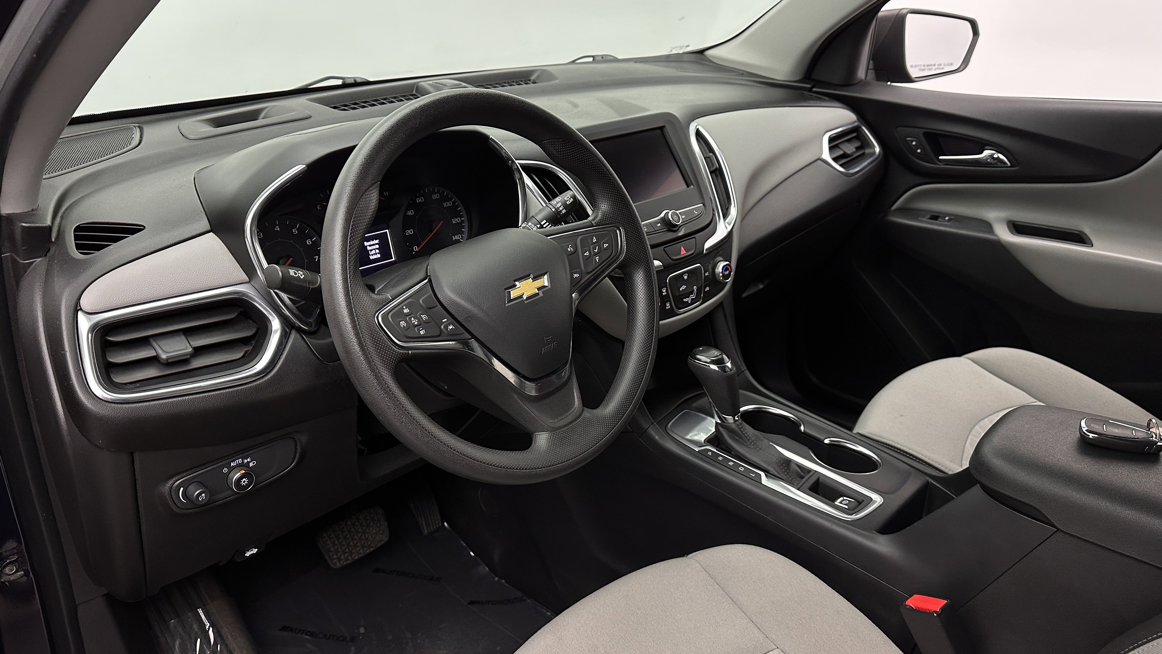 Used 2021 Chevrolet Equinox LS w/ LPO, Blackout Package image 8