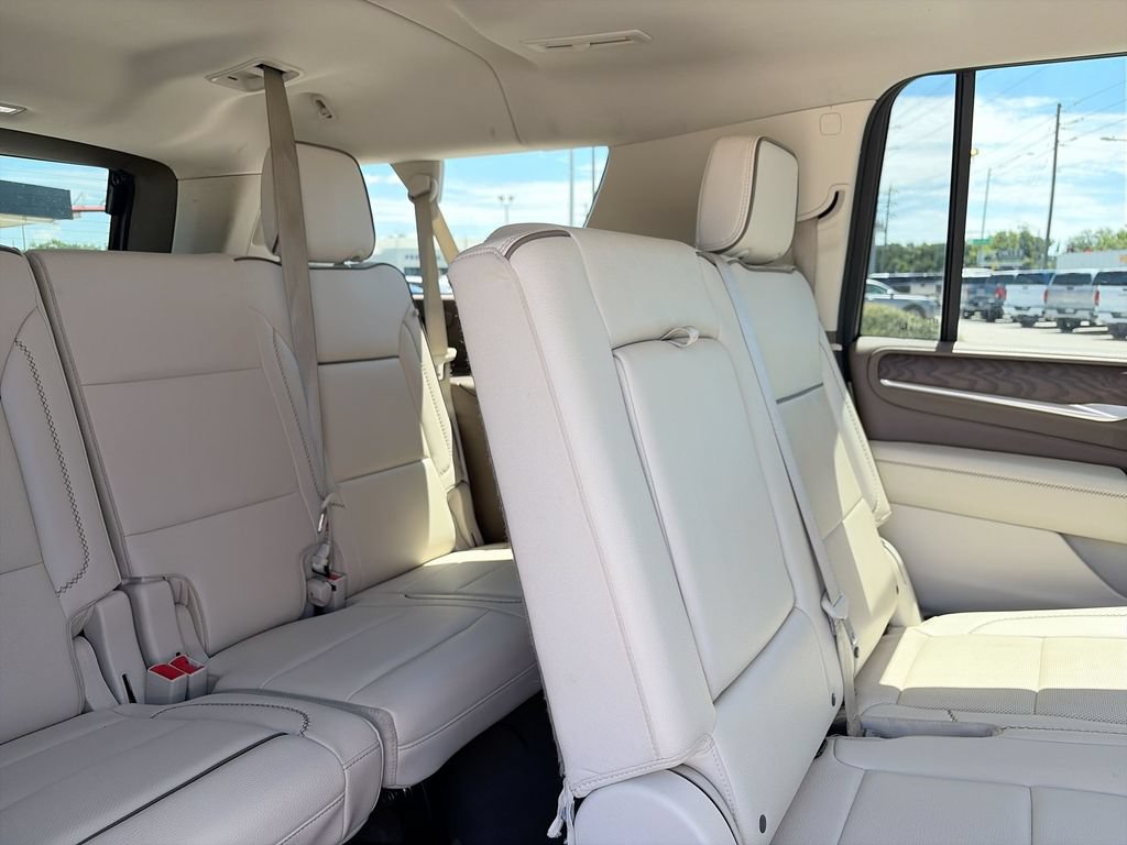 Used 2024 GMC Yukon XL Denali RWD image 14