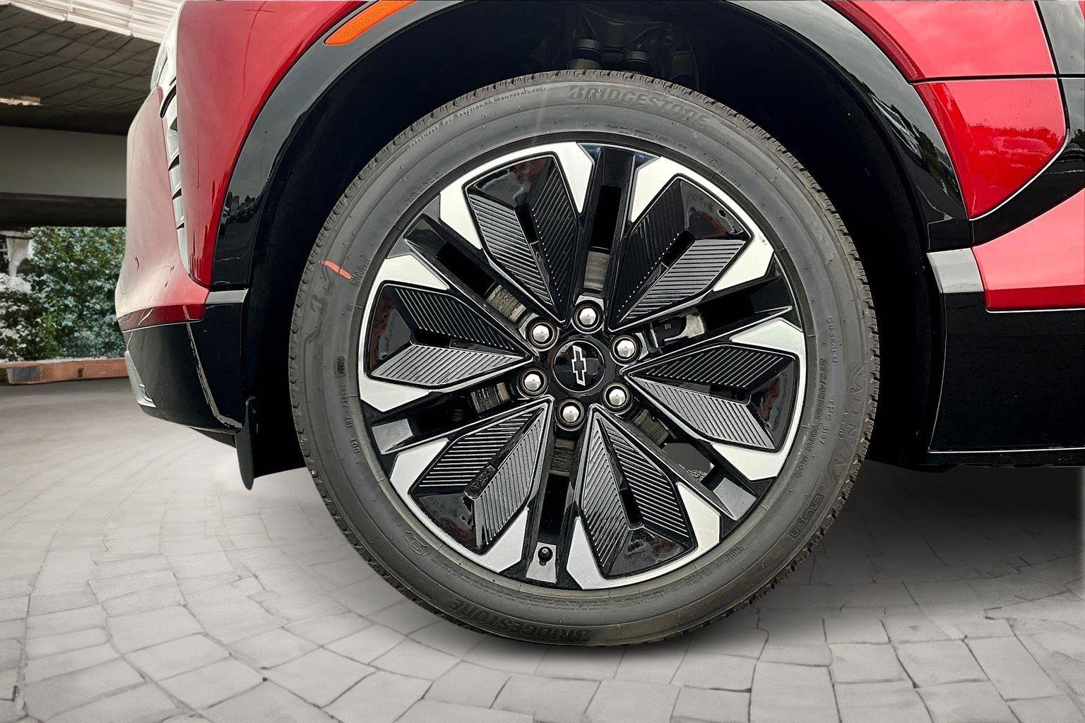 New 2025 Chevrolet Blazer EV RS image 12