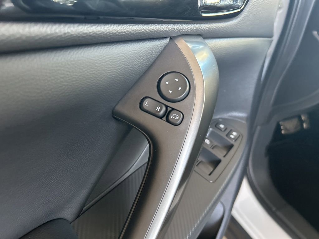 New 2026 Mitsubishi Eclipse Cross Black Edition image 38