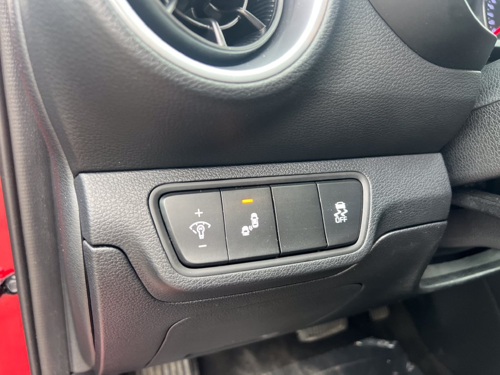 Certified 2023 Kia Forte LXS w/ LXS Technology Package FWD image 24