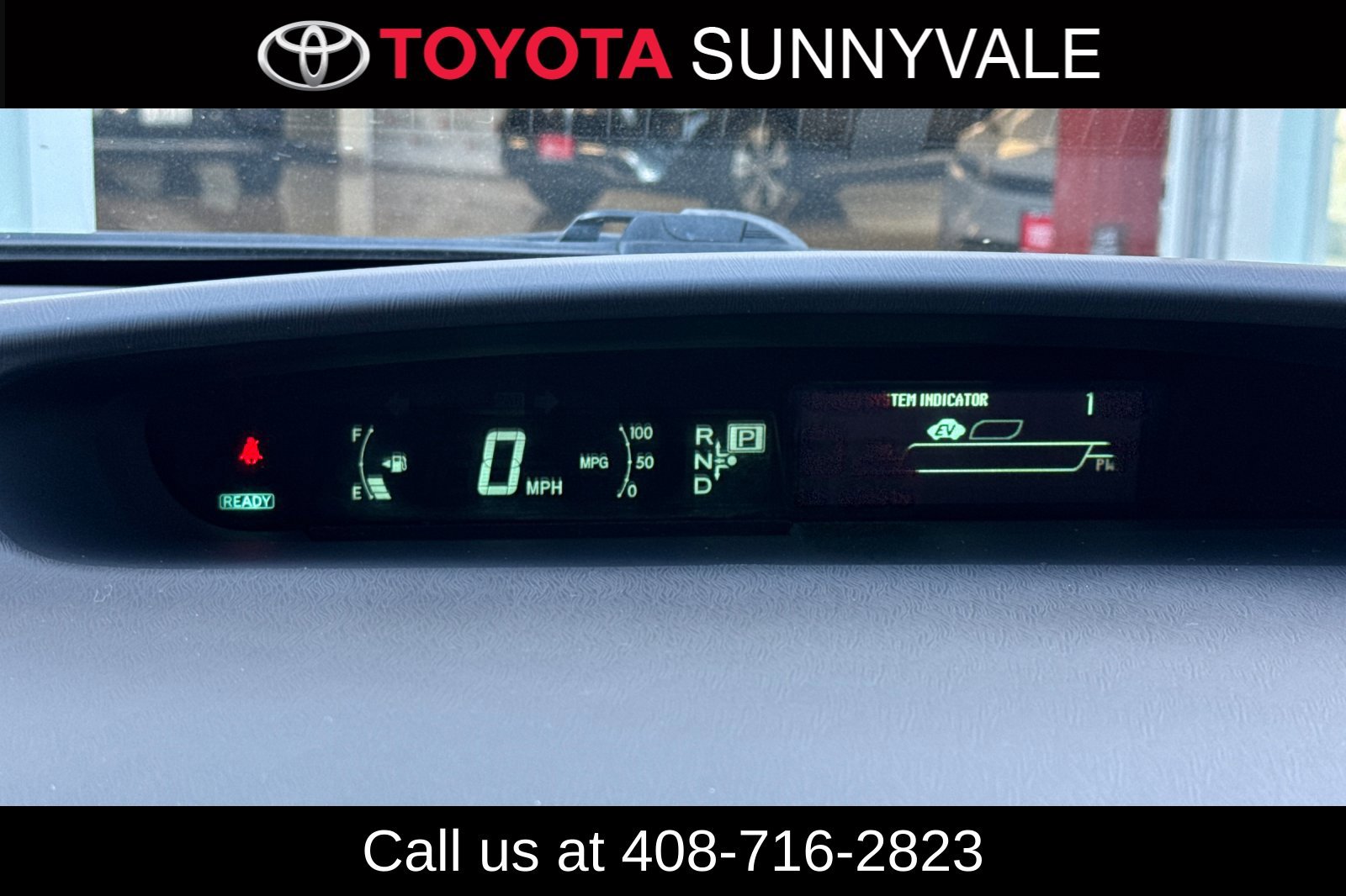 Used 2013 Toyota Prius Five FWD image 25
