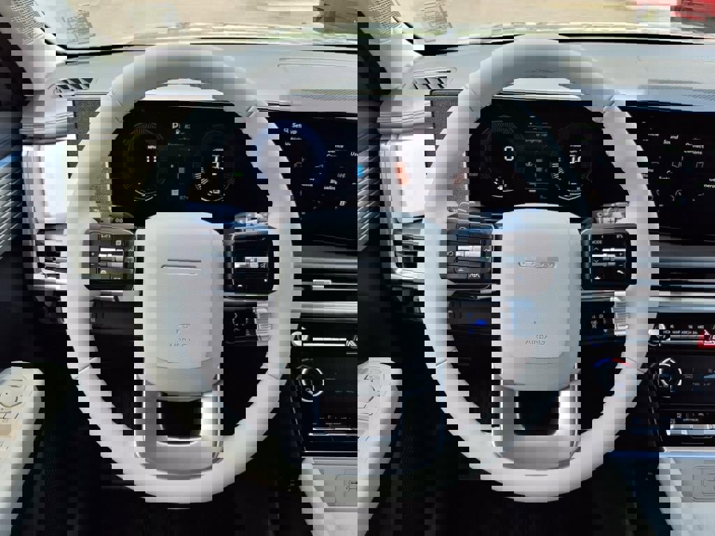 New 2026 Hyundai Santa Fe SE image 15