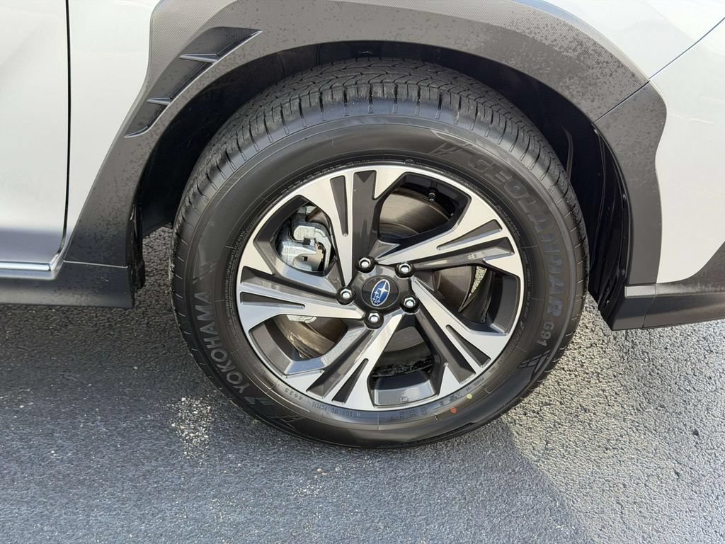 Certified 2026 Subaru Crosstrek 2.5i Premium AWD/4WD image 9