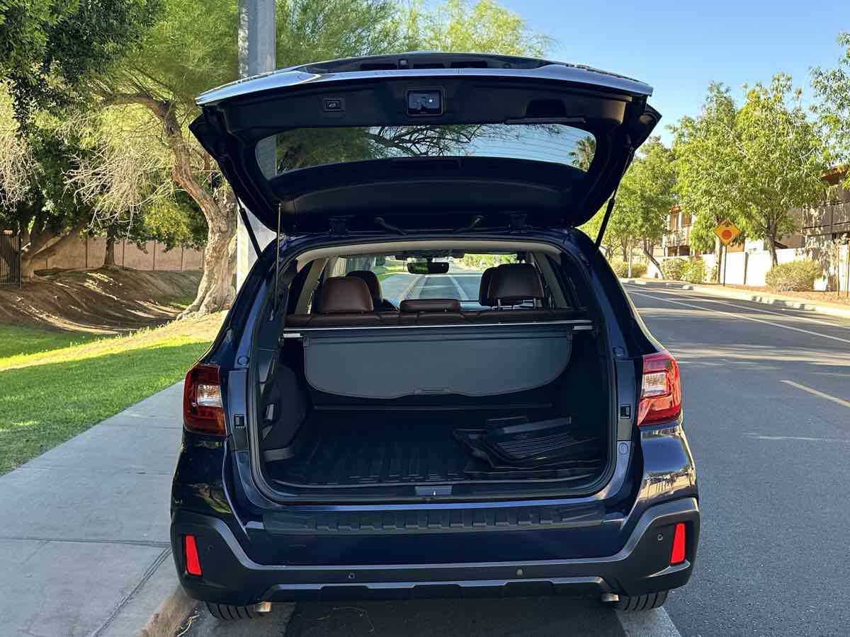 Used 2018 Subaru Outback 3.6R Touring AWD/4WD image 43
