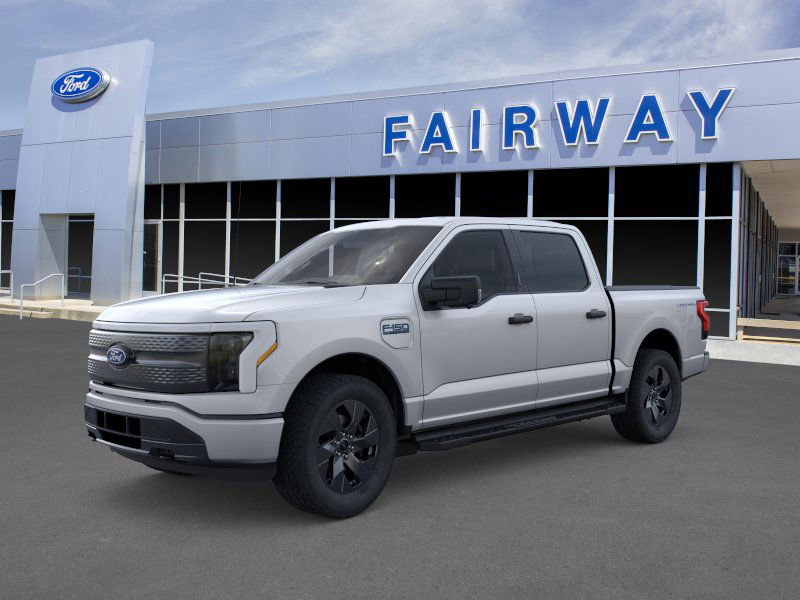 New 2024 Ford F150 Lightning XLT w/ Max Trailer Tow Package