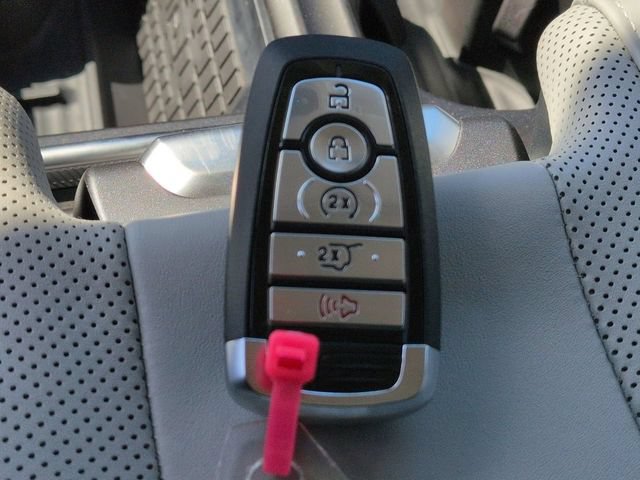 New 2025 Ford Expedition Max Platinum w/ Platinum Ultimate Package AWD/4WD image 39