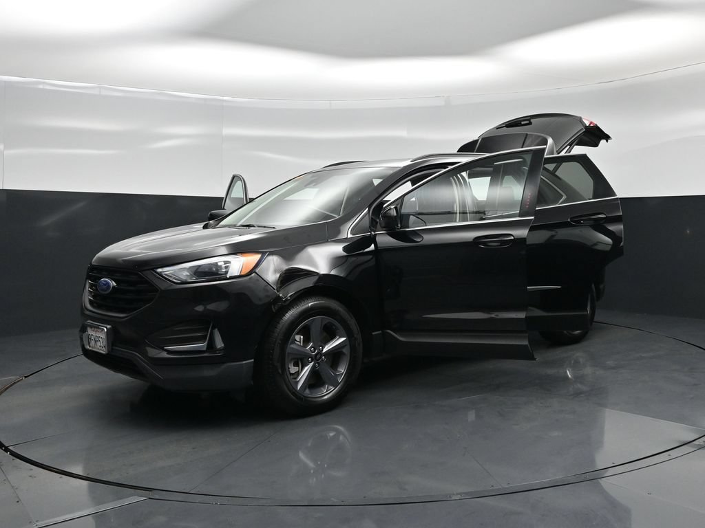 Used 2022 Ford Edge SEL w/ Sport Appearance Package AWD/4WD image 24