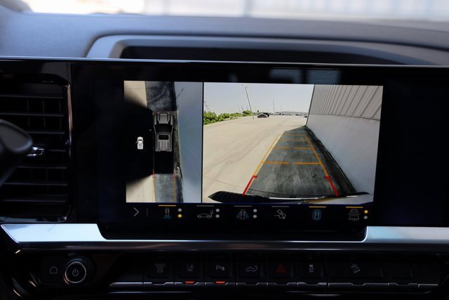 Certified 2024 Chevrolet Silverado 3500 LTZ w/ LTZ Premium Package image 19