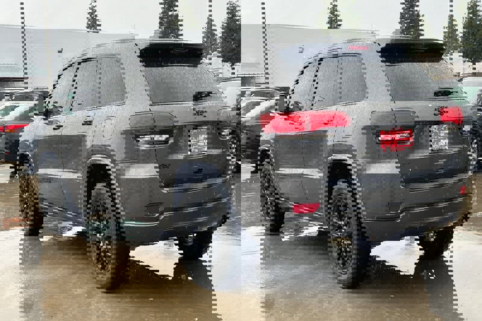 Used 2019 Jeep Grand Cherokee Altitude image 7