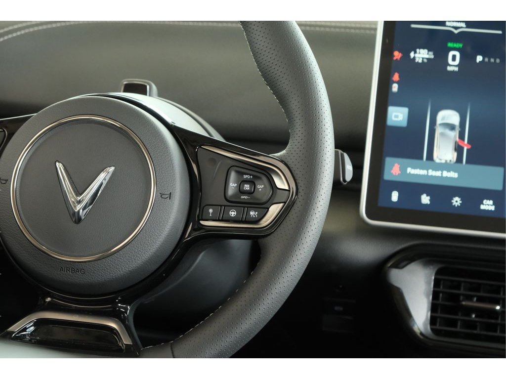 Used 2023 VinFast VF 8 Eco AWD/4WD image 10