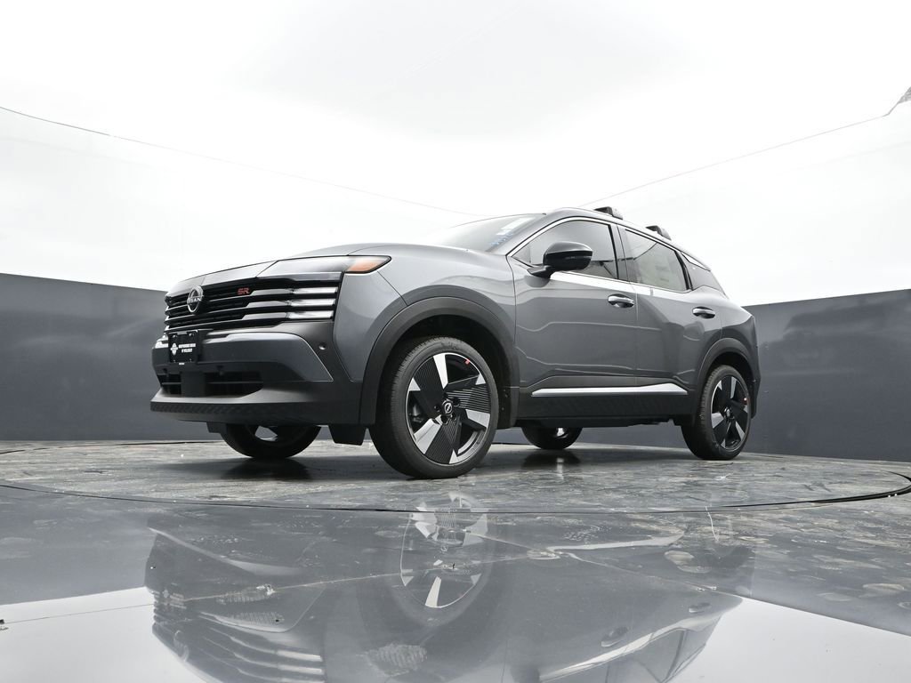 New 2026 Nissan Kicks SR w/ Cold Weather Package AWD/4WD image 32