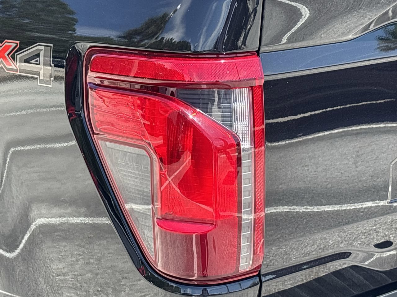 Used 2024 Ford F150 STX AWD/4WD image 7