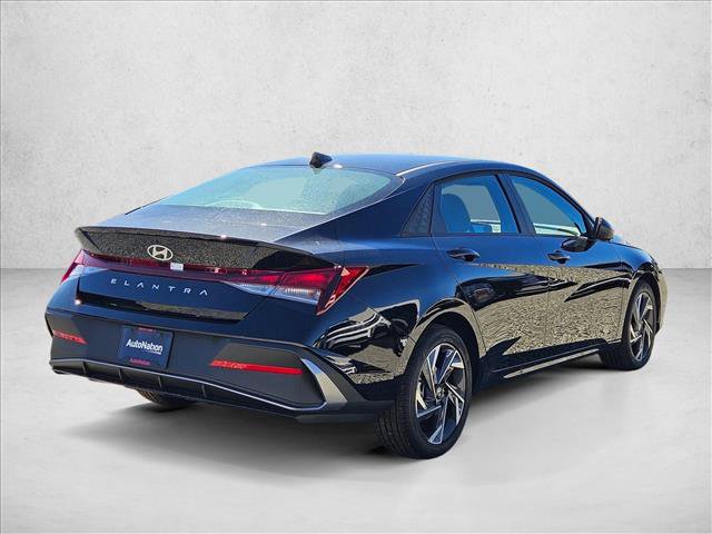 New 2025 Hyundai Elantra Sport image 2