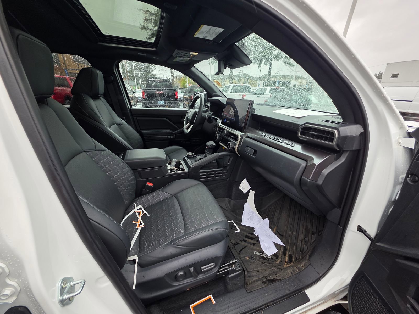 Used 2024 Toyota Tacoma TRD Off-Road w/ TRD Off Road Premium Package image 15