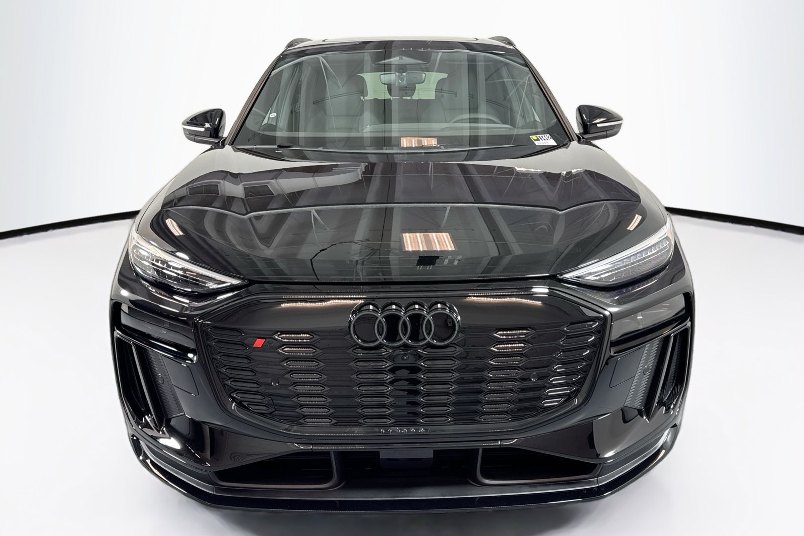 New 2027 Audi SQ6 e-tron Premium Plus AWD/4WD image 2