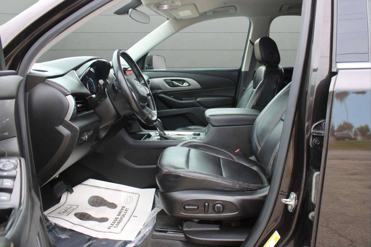 Used 2019 Chevrolet Traverse LT AWD/4WD image 13