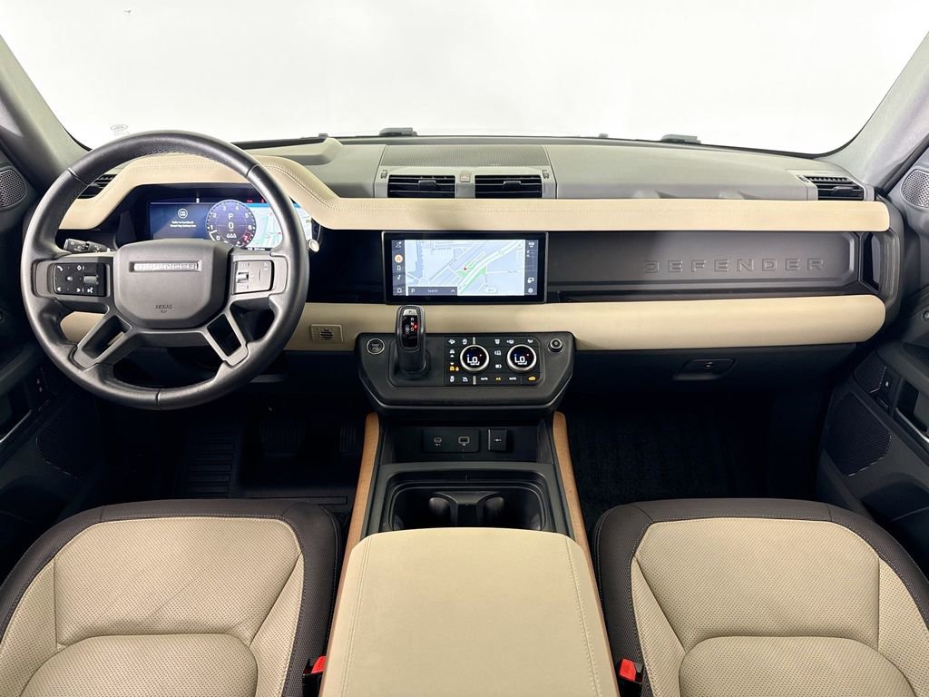 Used 2023 Land Rover Defender 110 X-Dynamic SE image 9
