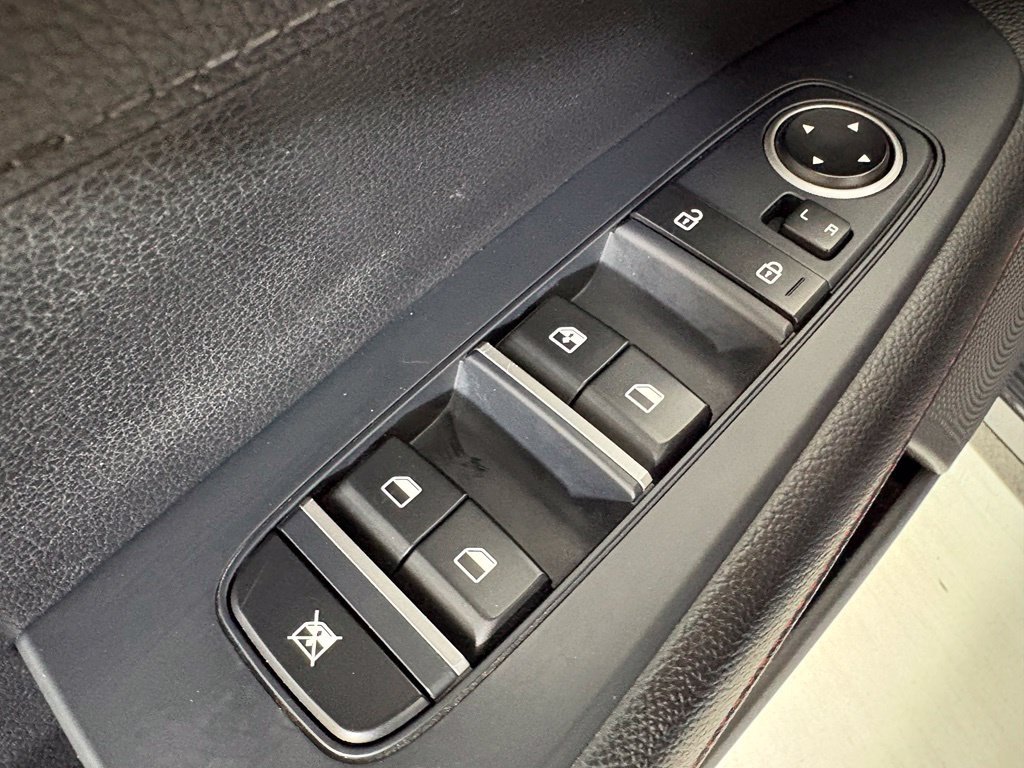 Used 2020 Kia Forte GT FWD image 23