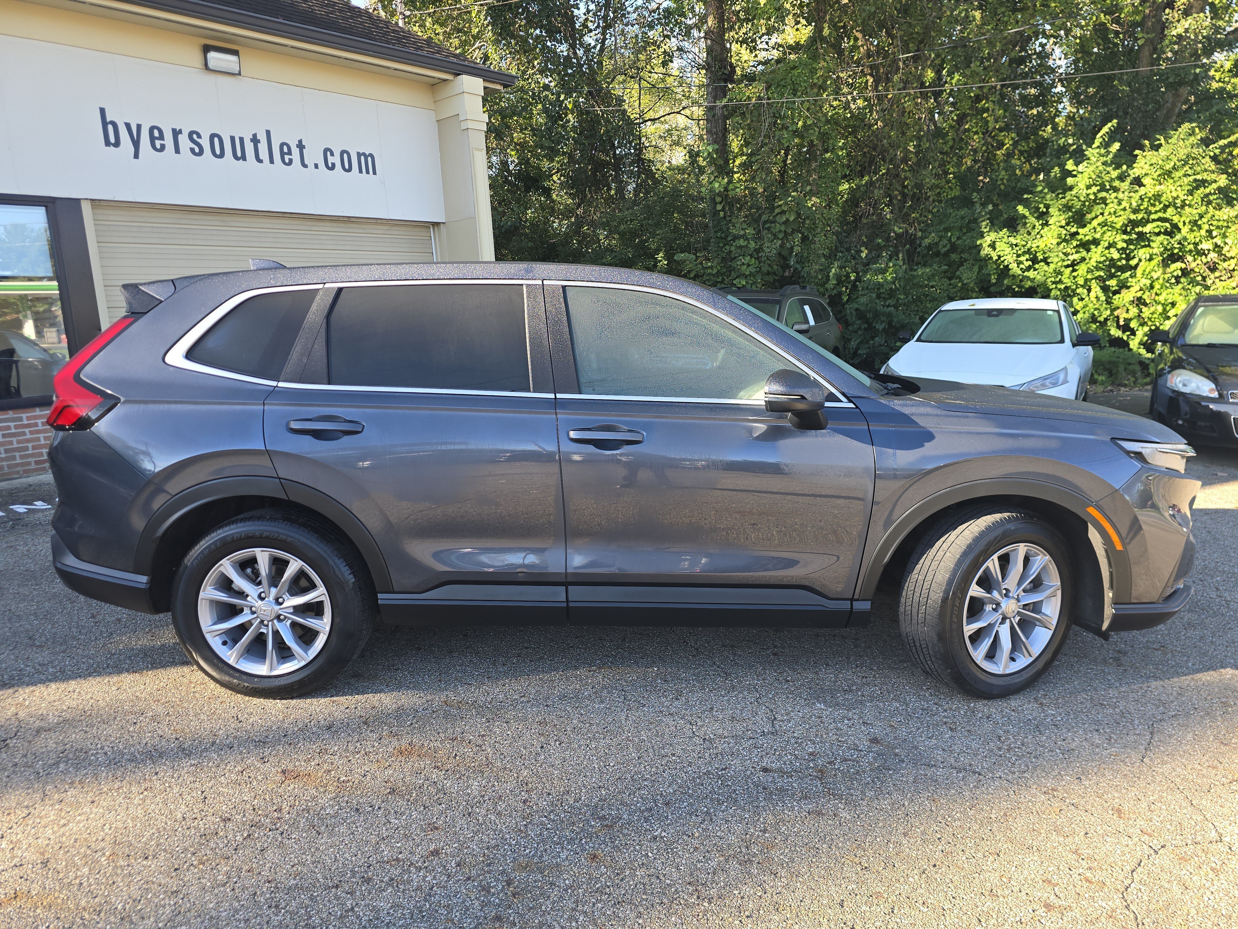 Used 2023 Honda CR-V EX-L image 8