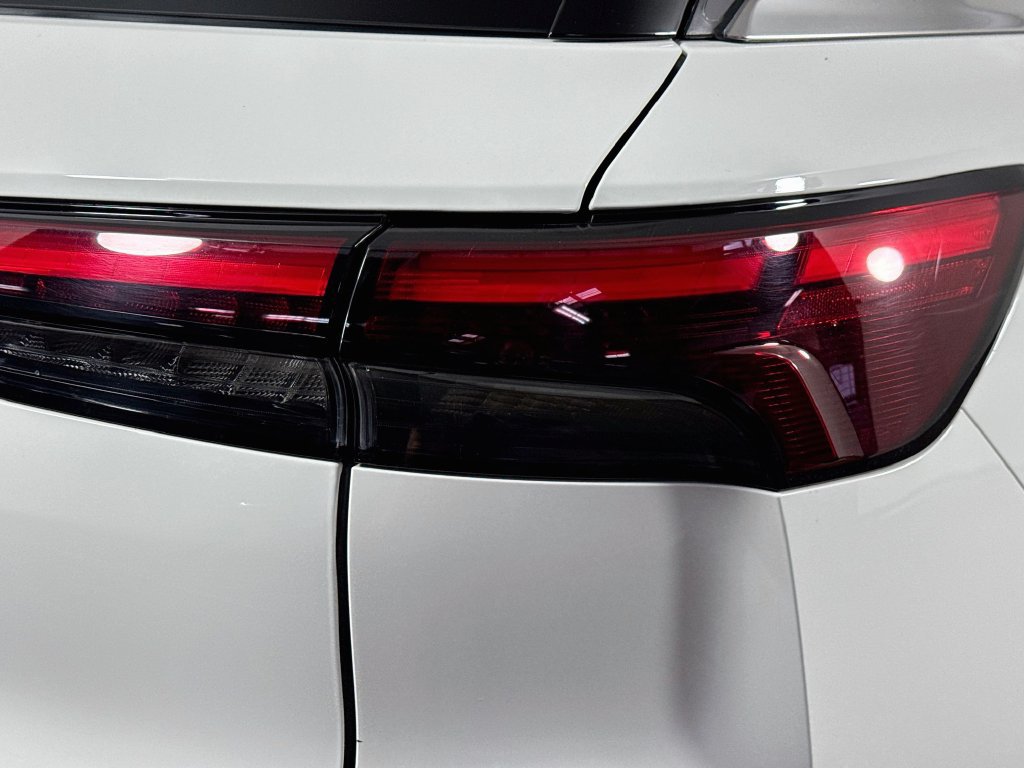 Certified 2024 INFINITI QX60 Pure FWD image 37