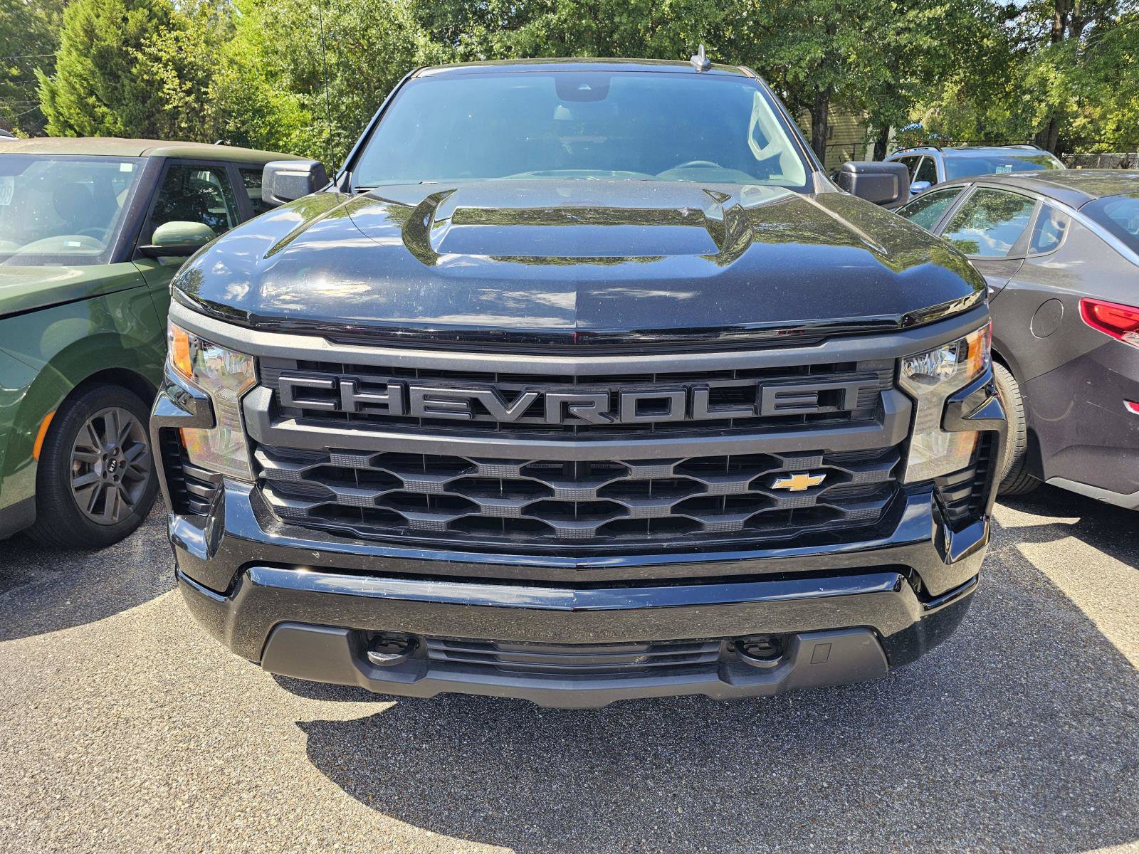 Used 2023 Chevrolet Silverado 1500 Custom RWD image 4