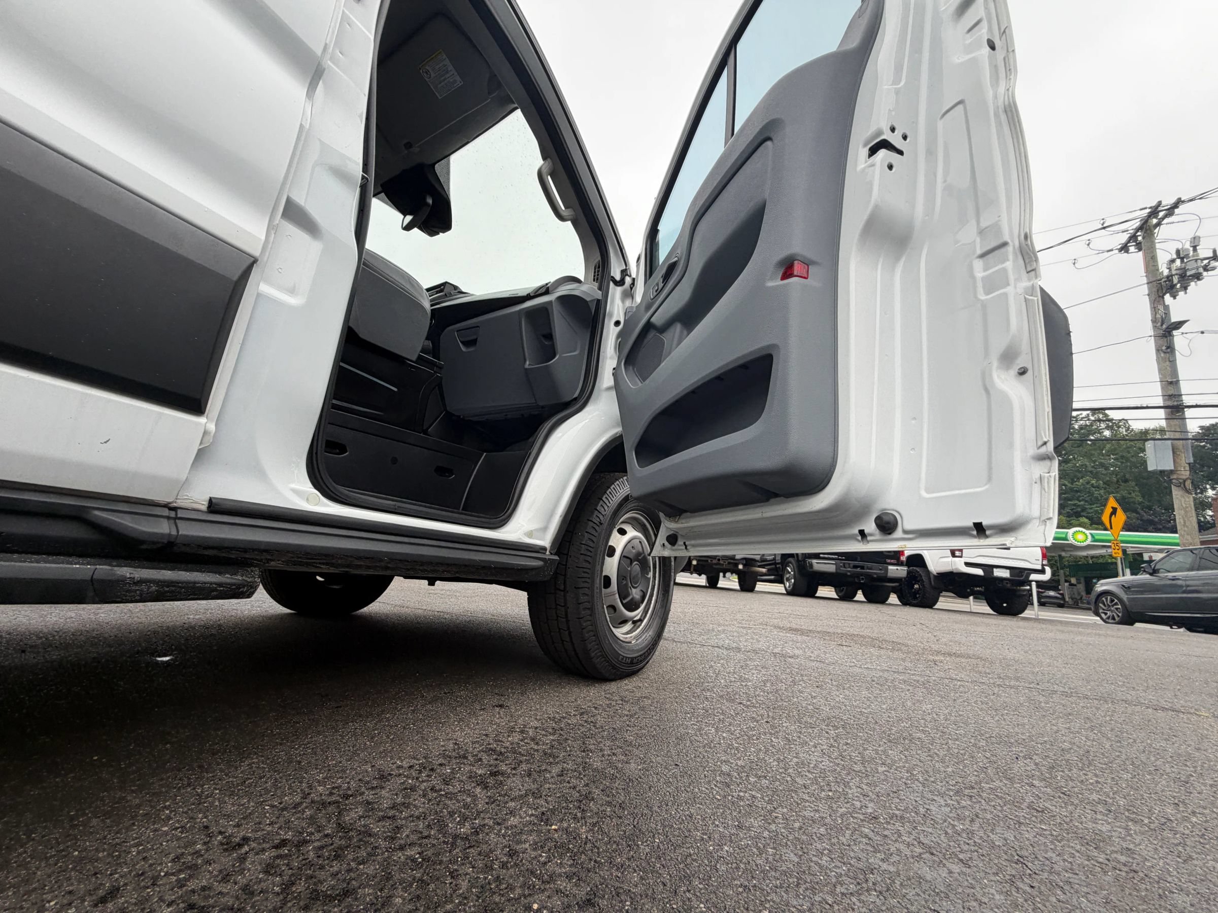 Used 2017 Ford Transit 350 148 Low Roof RWD image 38