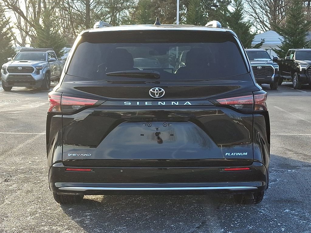 New 2026 Toyota Sienna Platinum image 7