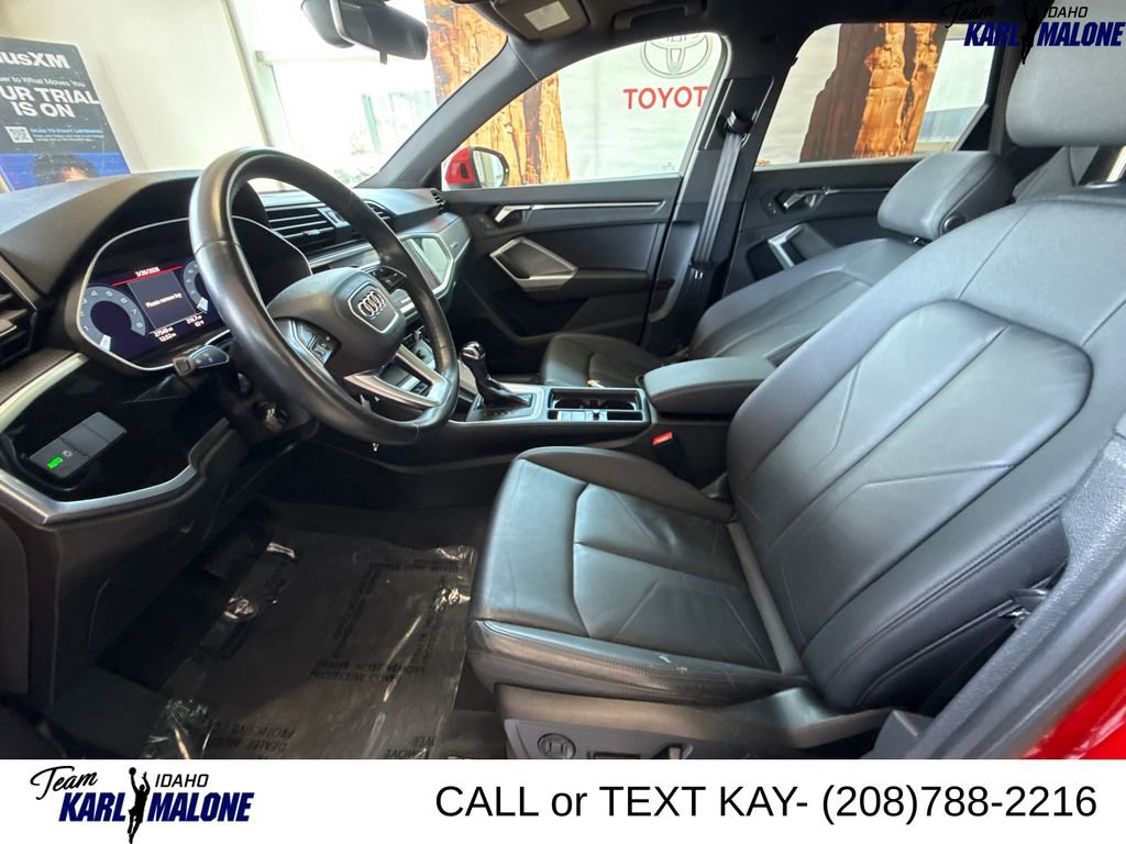 Used 2022 Audi Q3 2.0T Premium AWD/4WD image 13