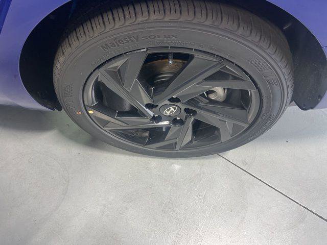 New 2026 Hyundai Elantra Sport image 29