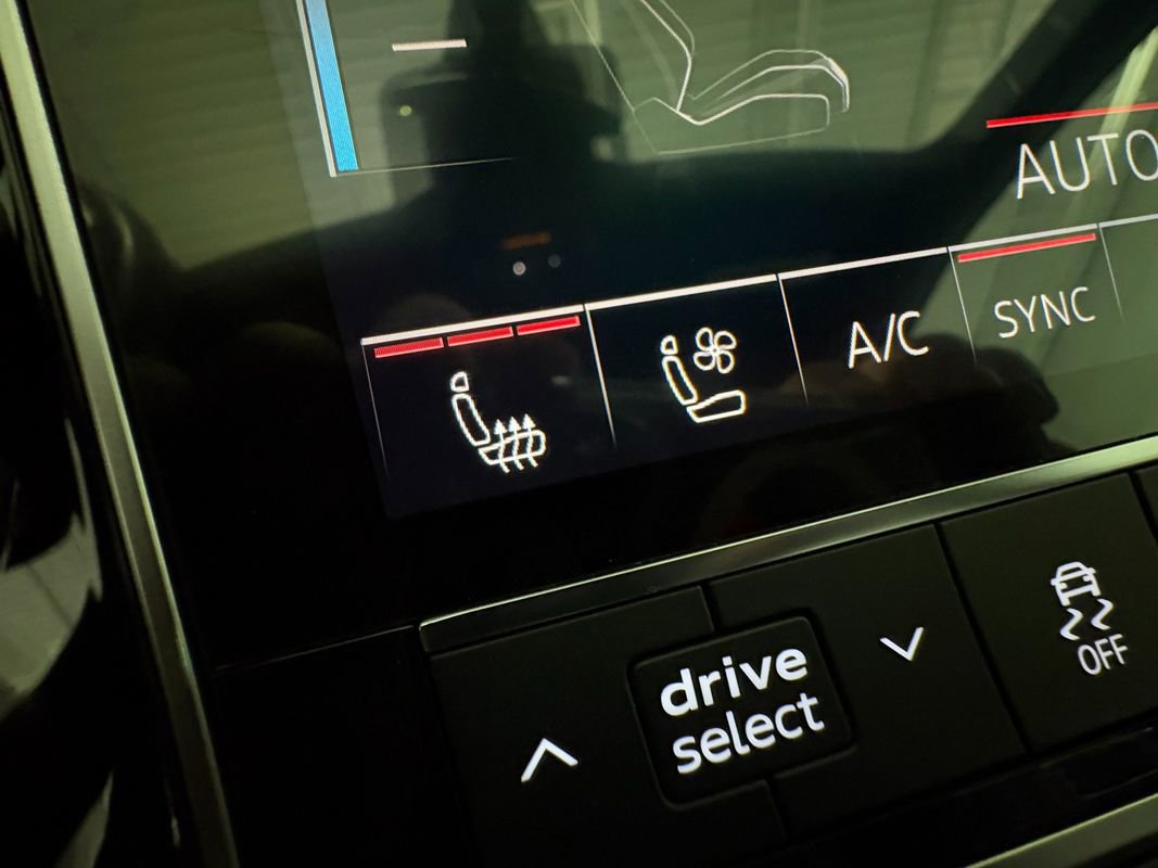 Used 2019 Audi Q8 Premium Plus w/ Premium Plus image 26