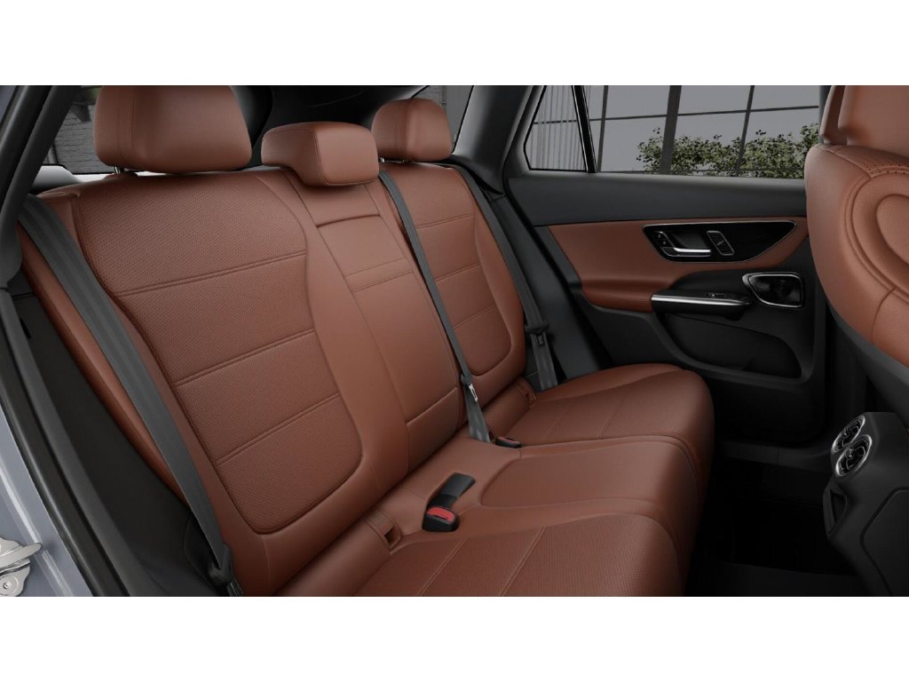 New 2027 Mercedes-Benz GLC 300 4MATIC image 5