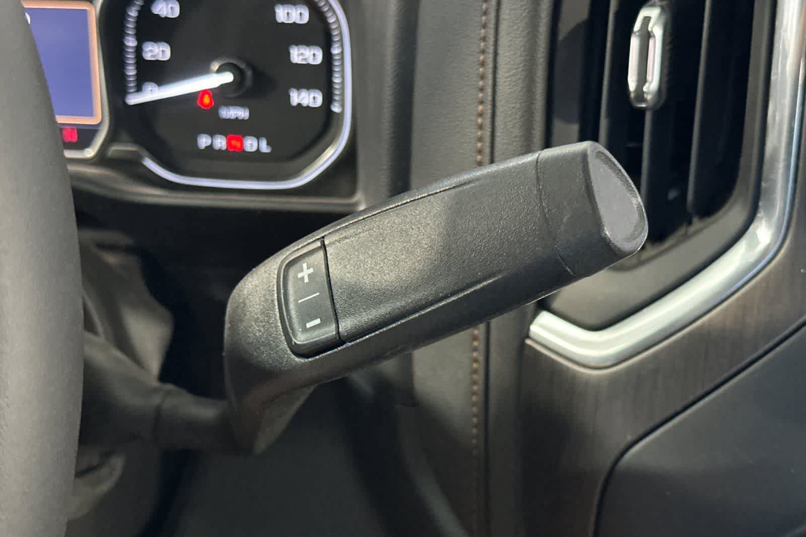 Used 2022 GMC Sierra 2500 AT4 w/ AT4 Premium Plus Package AWD/4WD image 23