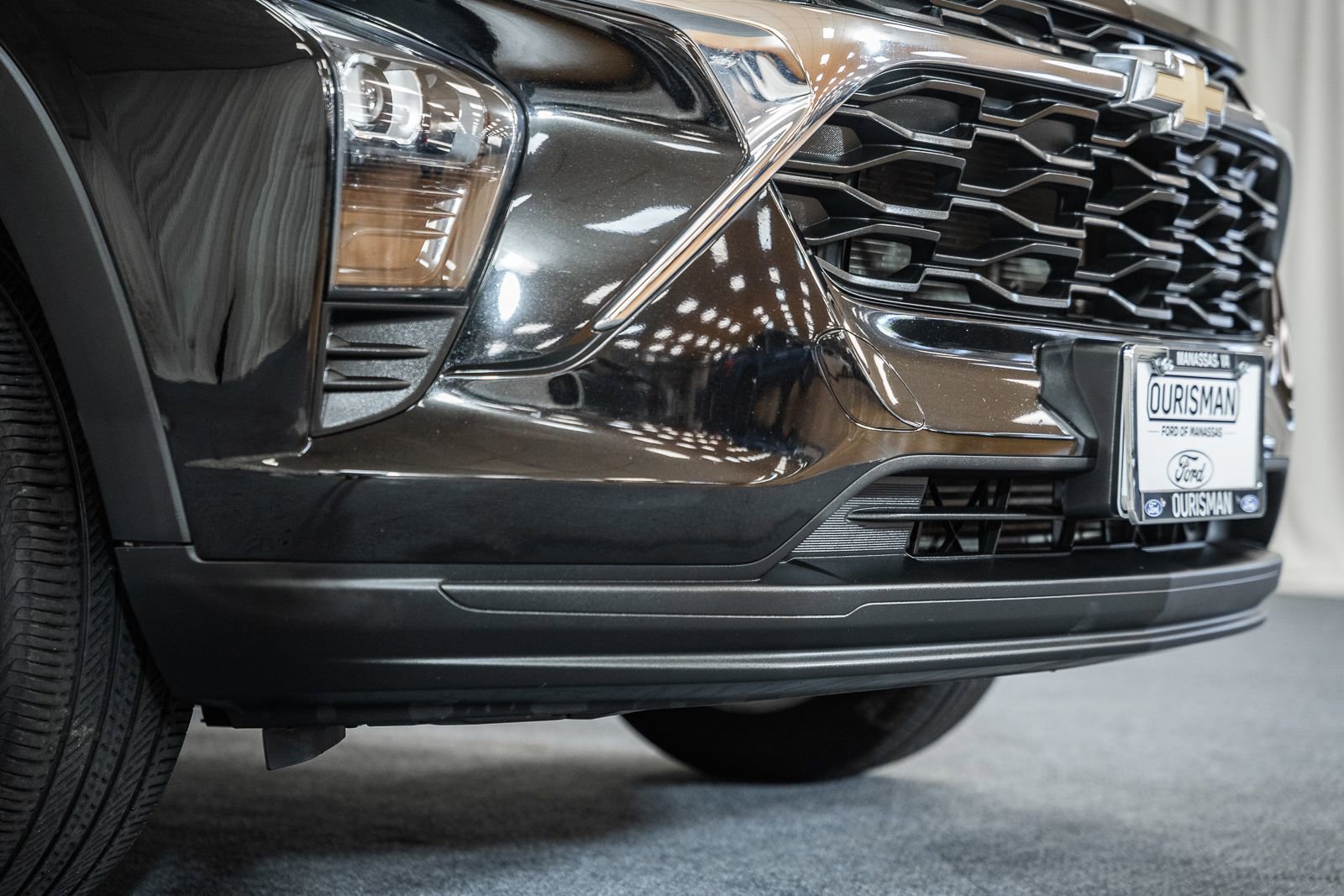 Used 2024 Chevrolet Trax LS w/ LS Convenience Package FWD image 11