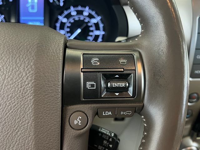 Used 2015 Lexus GX 460 Luxury AWD/4WD image 48