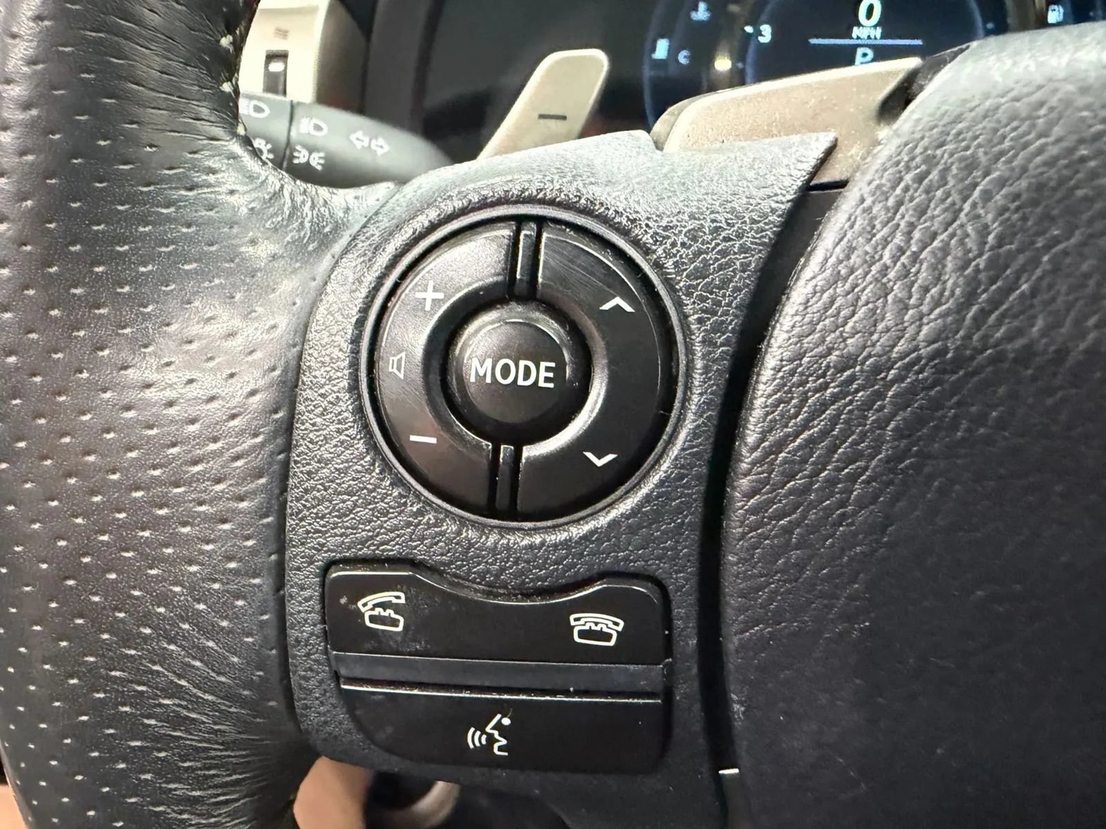 Used 2014 Lexus IS 350 AWD w/ F Sport Package image 25