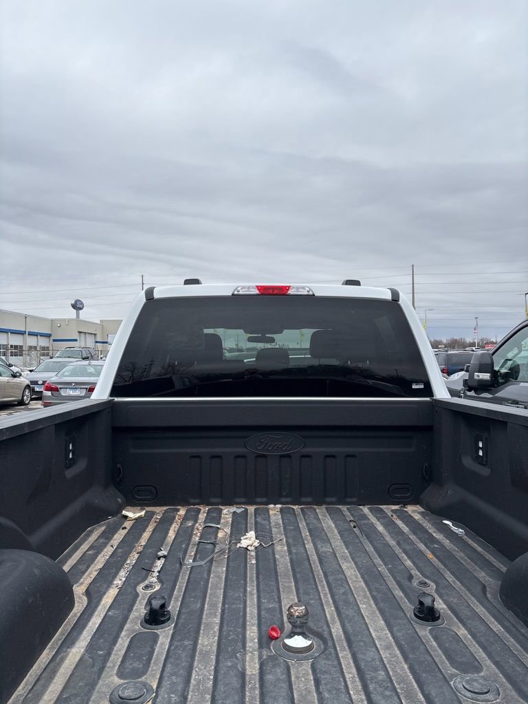 Used 2025 Ford F350 XLT image 12