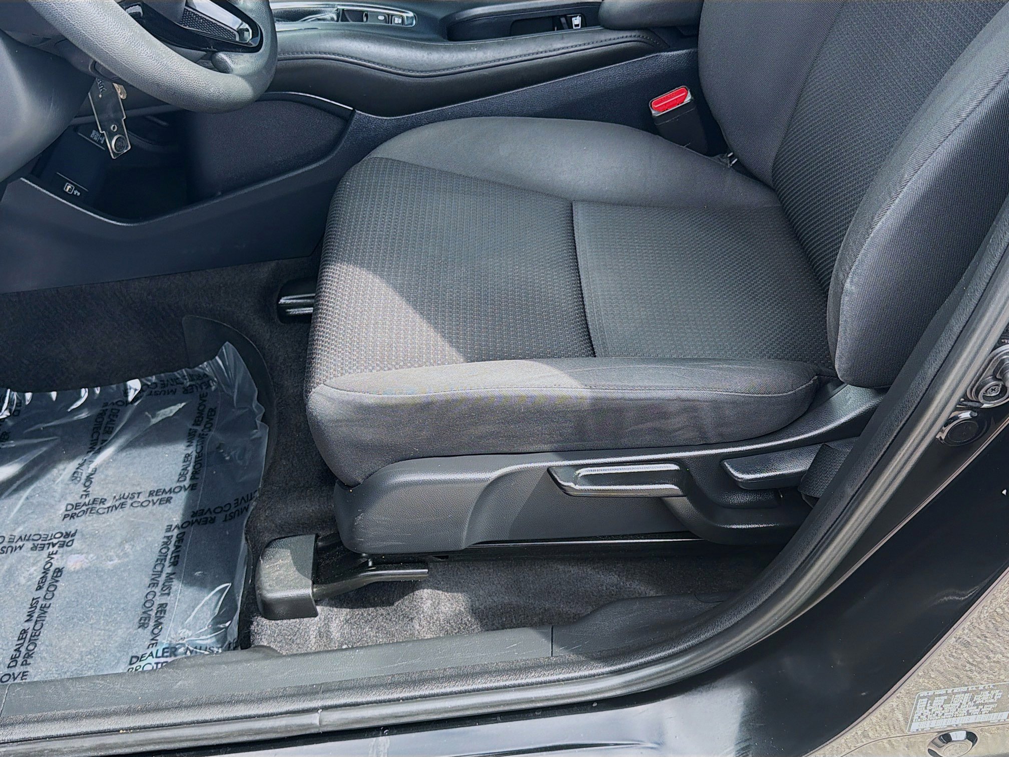 Certified 2022 Honda HR-V LX image 17