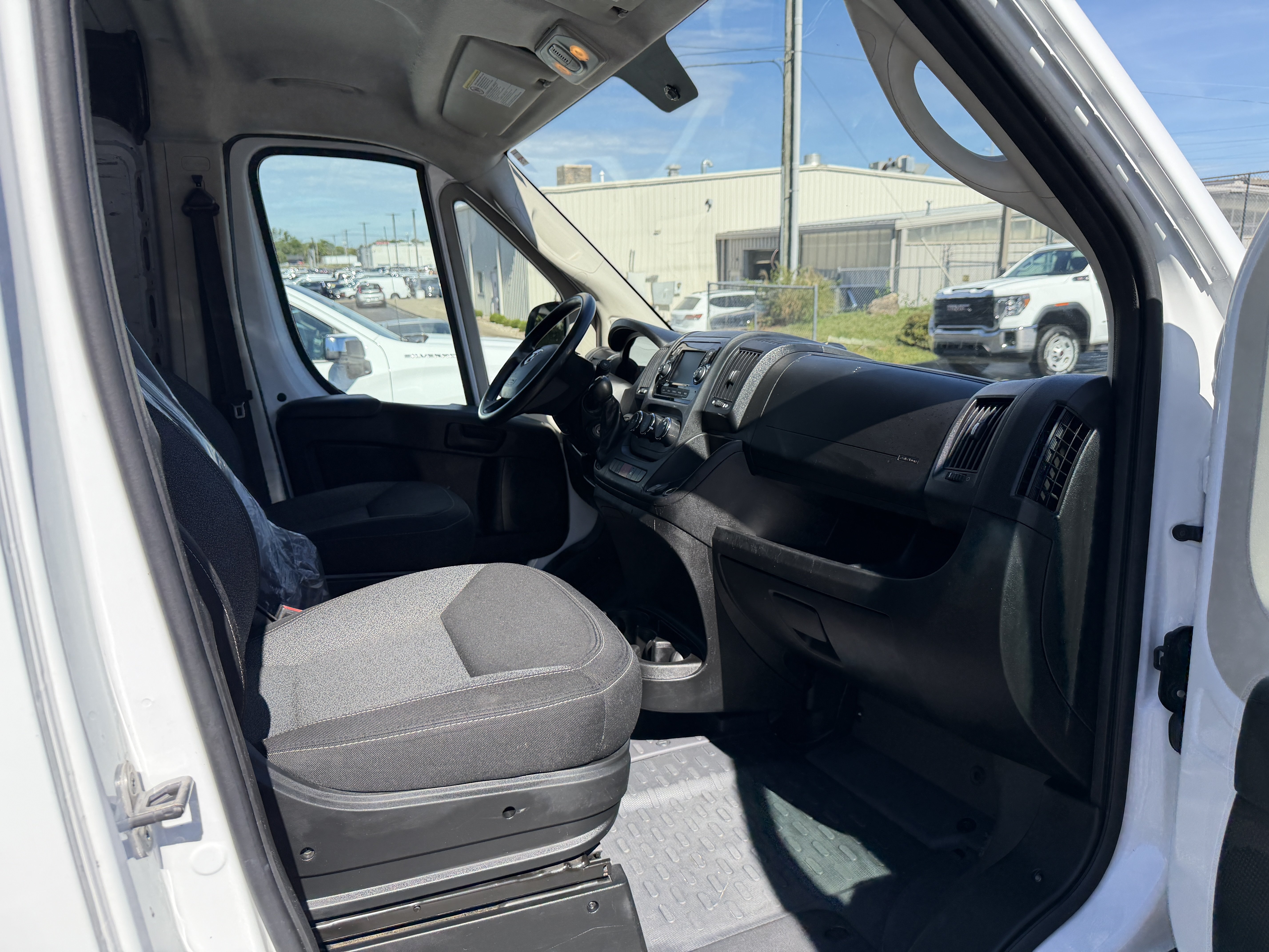 Used 2018 RAM ProMaster 1500 FWD image 23