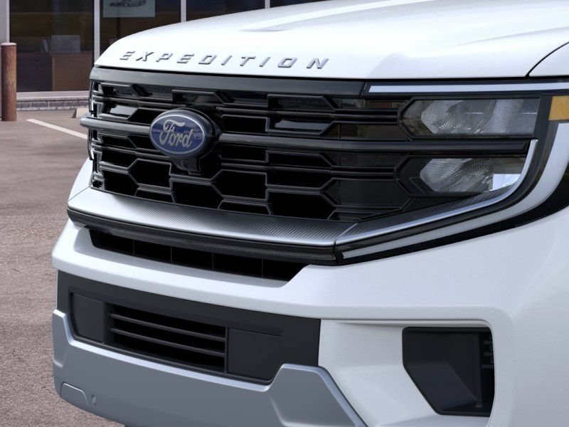 New 2025 Ford Expedition Max Platinum w/ Platinum Ultimate Package AWD/4WD image 17