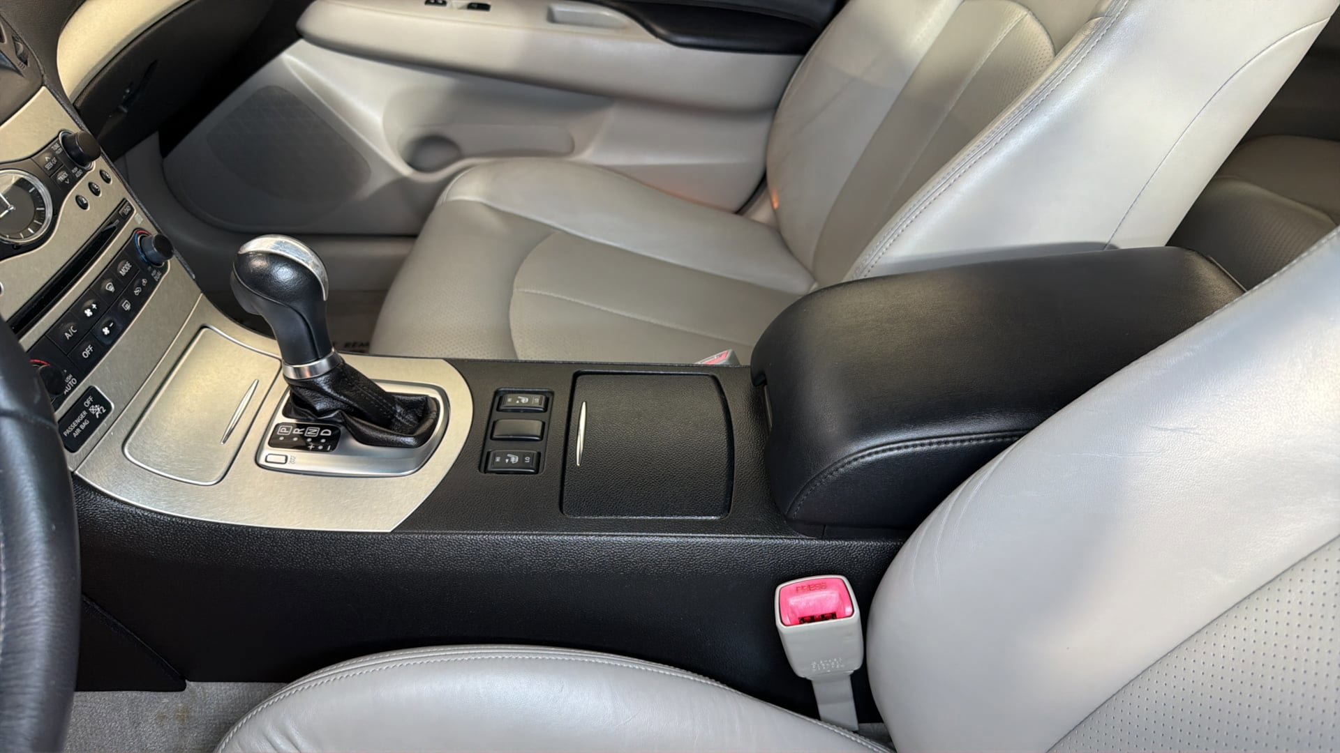 Used 2007 INFINITI G35 Journey w/ Premium Pkg RWD image 26